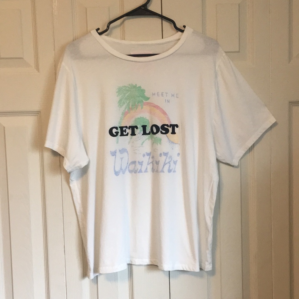 NWOT BAN.DO GRAPHIC TEE